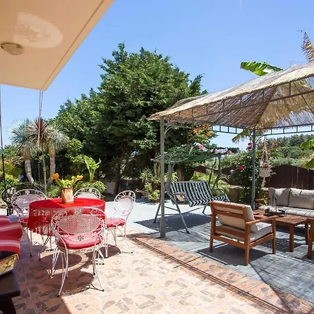 Laylande House