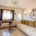 Villa Laylande House