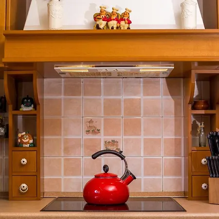 Laylande House Villa