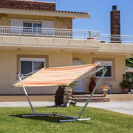 Laylande House Villa