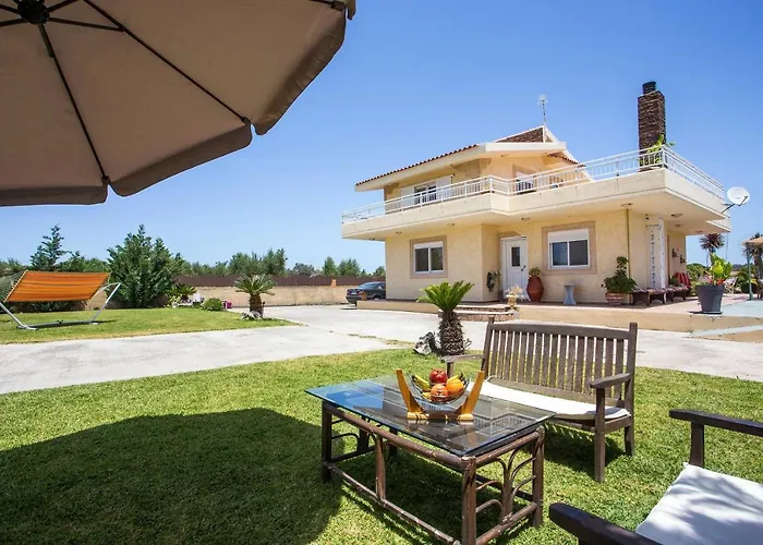 Laylande House * Theológos