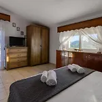Laylande House Villa *