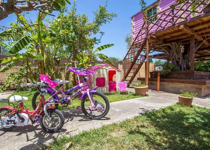 Laylande House Villa *