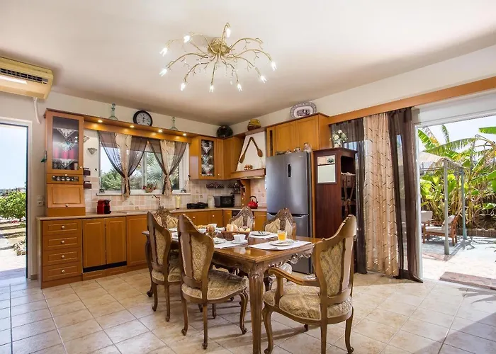 Laylande House Villa